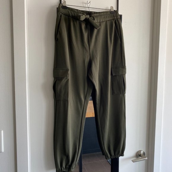 ONLY ECO-FRIENDLY CARGO PANTS - Picture 6 of 9
